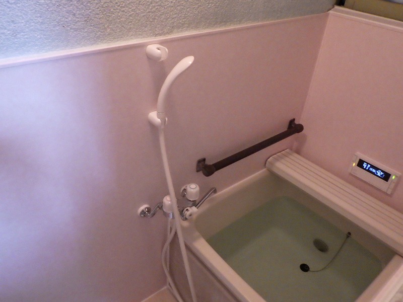 【ブログ】浴室を安く美しくリフォーム