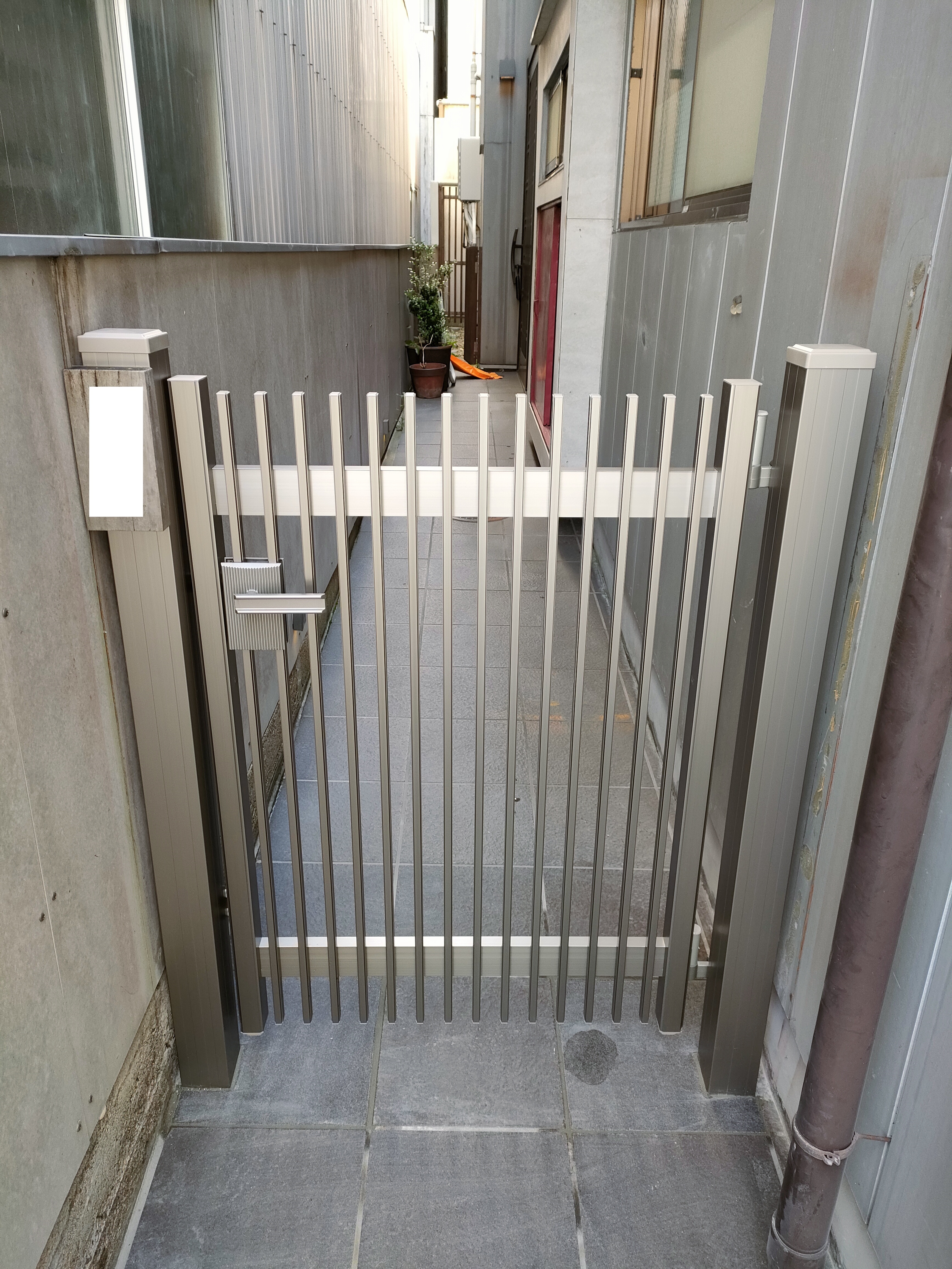 【ブログ】現場リポート~門扉取替工事~